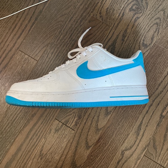 Space jam x airforce 1s. - Picture 5 of 6